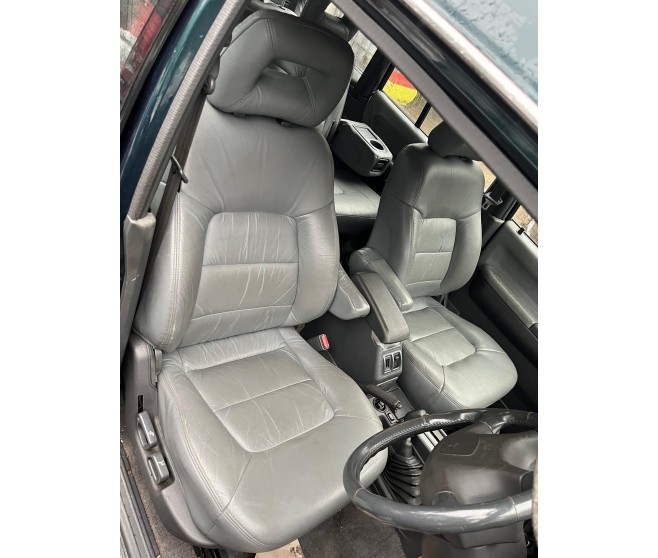 GREY LEATHER SEAT SET  FRONT, MIDDLE AND REAR FOR A MITSUBISHI PAJERO - V45W