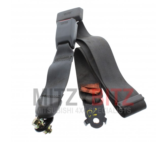 REAR CENTRE SEAT BELT AND BUCKLE FOR A MITSUBISHI SEAT - 