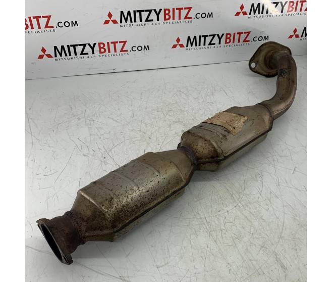 CATALYTIC CONVERTER FOR A MITSUBISHI V70# - EXHAUST MANIFOLD