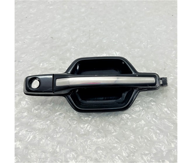 DOOR HANDLE FRONT RIGHT FOR A MITSUBISHI V60# - DOOR HANDLE FRONT RIGHT