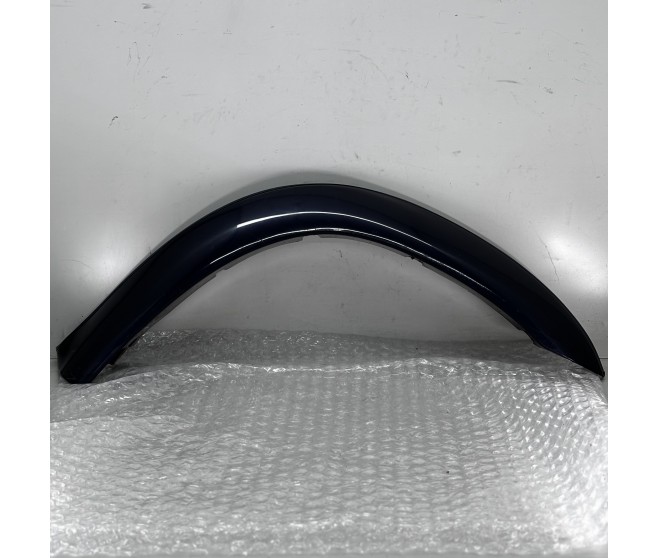 FRONT RIGHT OVERFENDER FOR A MITSUBISHI NATIVA - K99W