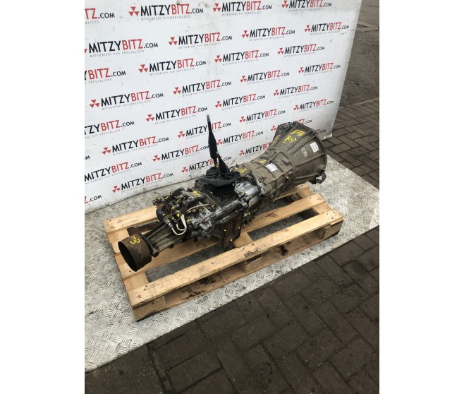 MANUAL GEARBOX AND TRANSFER 4WD BOX FOR A MITSUBISHI KA,B0# - MANUAL GEARBOX AND TRANSFER 4WD BOX