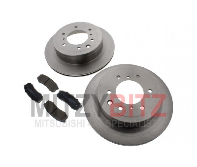 REAR BRAKE PADS AND DISCS KIT FOR A MITSUBISHI V90# - REAR BRAKE PADS AND DISCS KIT