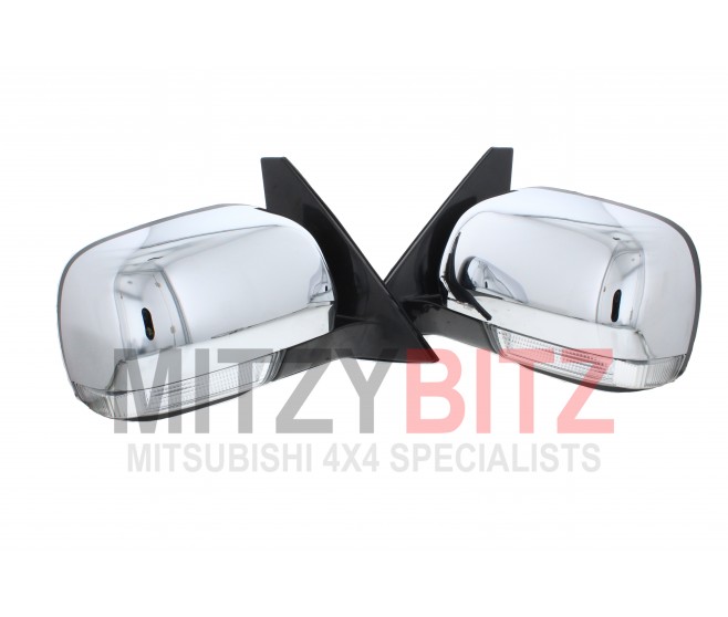 CHROME ELECTRIC WING MIRRORS WITH INDICATOR FOR A MITSUBISHI PAJERO - V87W