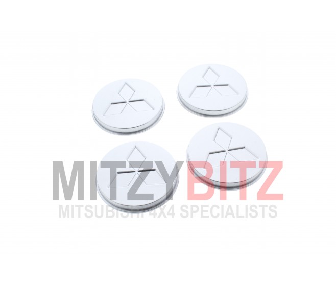 WHEEL CENTRE CAP KIT FOR A MITSUBISHI L200 - K67T