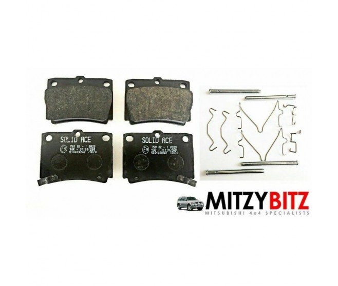 REAR BRAKE PADS FITTING PINS AND SPRING CLIPS KIT FOR A MITSUBISHI NATIVA/PAJ SPORT - KG4W