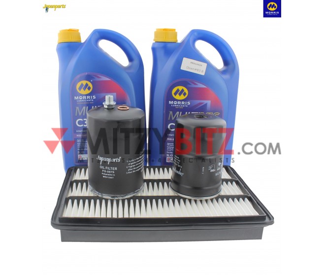 FILTER SERVICE KIT WITH OIL  FOR A MITSUBISHI V70# - FILTER SERVICE KIT WITH OIL 