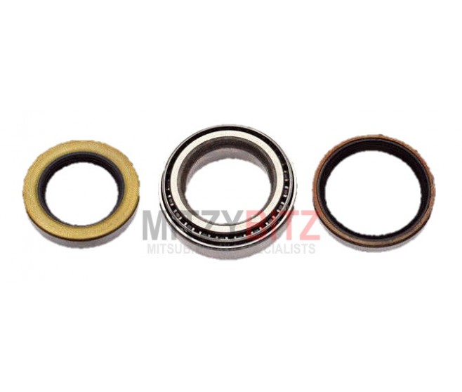 REAR WHEEL BEARING KIT FOR A MITSUBISHI DELICA TRUCK - P05T