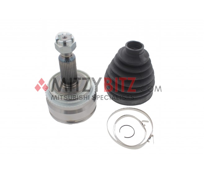 FRONT OUTER CV JOINT KIT MANUAL GEARBOX FOR A MITSUBISHI PAJERO - V78W