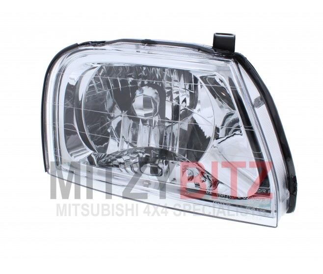 RIGHT MANUAL ADJUSTMENT HEADLAMP FOR A MITSUBISHI CHASSIS ELECTRICAL - 