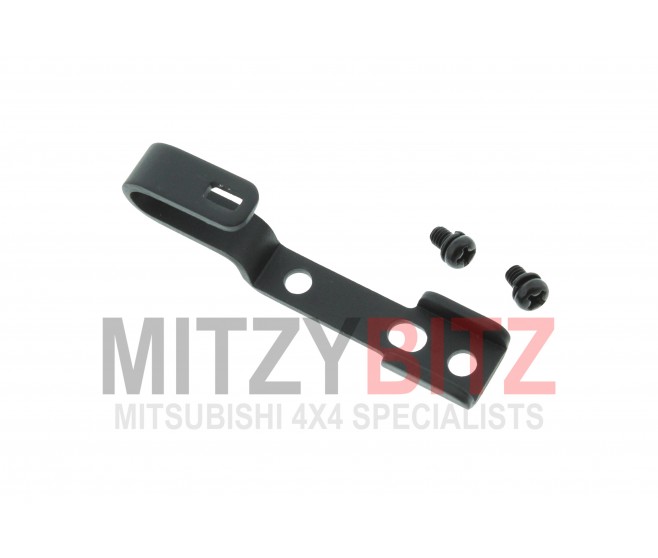 WINDSCREEN WIPER ARM CONVERTOR FOR A MITSUBISHI CHASSIS ELECTRICAL - 