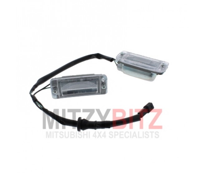 NUMBER PLATE LIGHT LAMP REAR FOR A MITSUBISHI PAJERO - V46WG