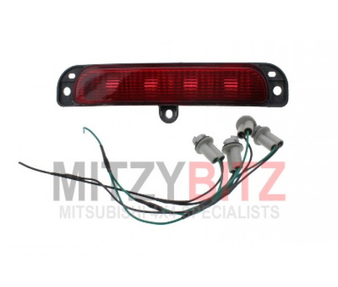 HIGH MOUNTED STOP LAMP FOR A MITSUBISHI L200,L200 SPORTERO - KB4T