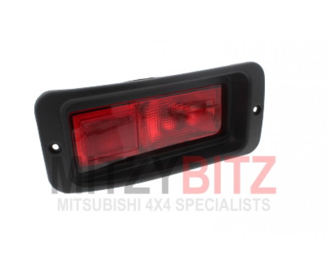 REAR LEFT BUMPER TAIL FOG LAMP  FOR A MITSUBISHI CHASSIS ELECTRICAL - 