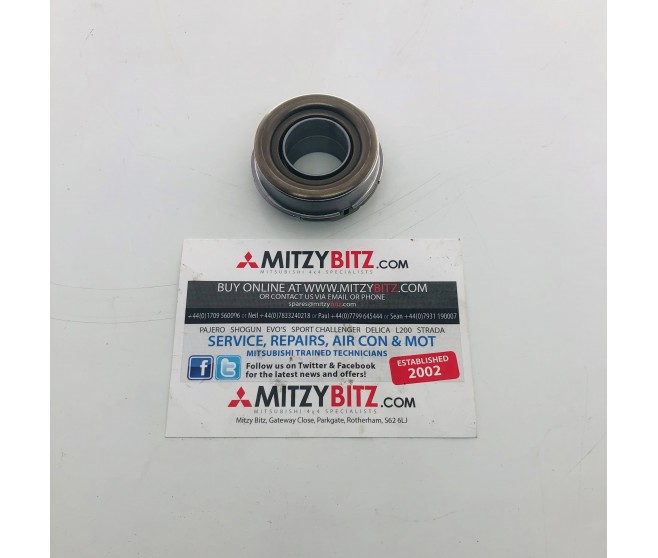 CLUTCH RELEASE BEARING FOR A MITSUBISHI L200 - KB4T