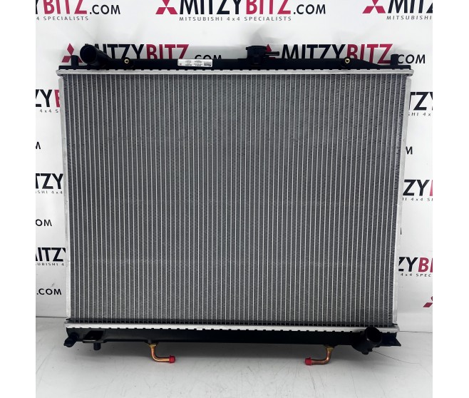 RADIATOR 16MM CORE AUTOMATIC OR MANUAL FOR A MITSUBISHI CW0# - RADIATOR 16MM CORE AUTOMATIC OR MANUAL