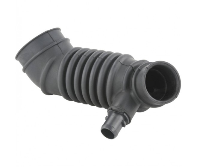 AIR CLEANER HOSE FOR A MITSUBISHI AUSTRALIA - INTAKE & EXHAUST