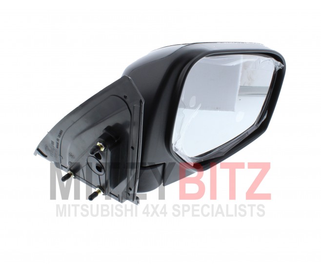 RIGHT BLACK MANUAL DOOR WING MIRROR FOR A MITSUBISHI KA,B0# - RIGHT BLACK MANUAL DOOR WING MIRROR