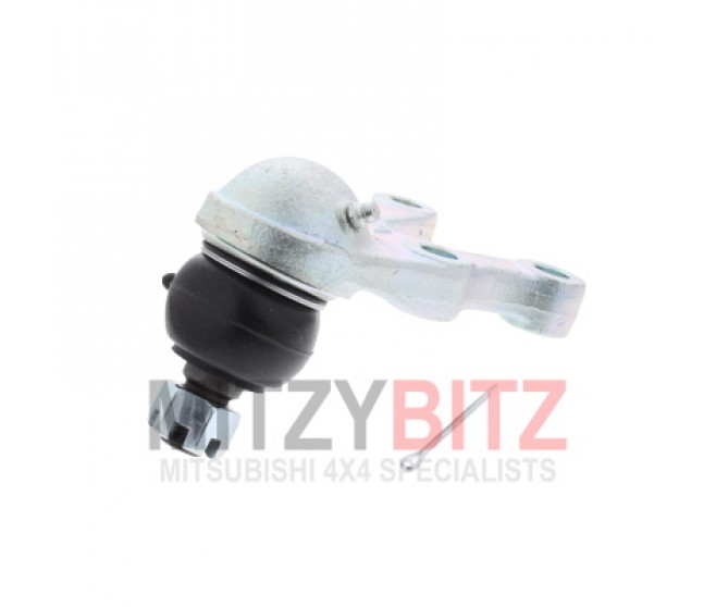 FRONT LEFT LOWER BALL JOINT FOR A MITSUBISHI MONTERO - V43W