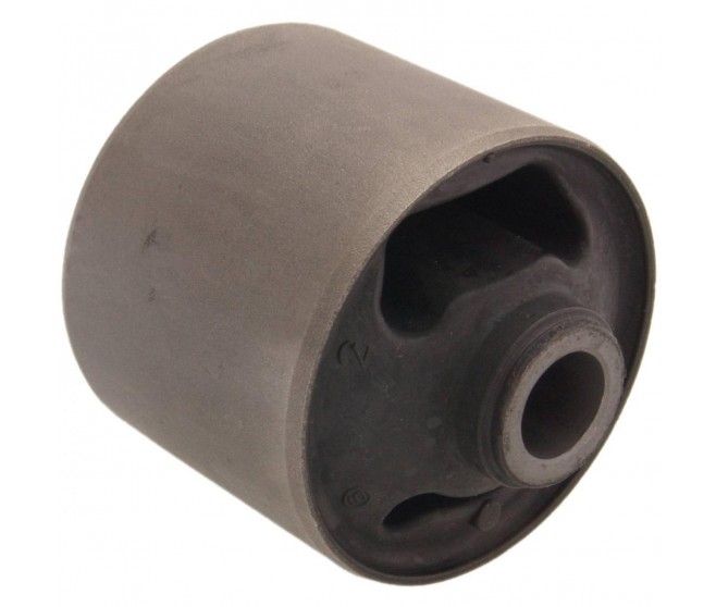 FRONT DIFFERENTIAL MOUNT BUSHING FOR A MITSUBISHI H60,70# - FRONT DIFFERENTIAL MOUNT BUSHING