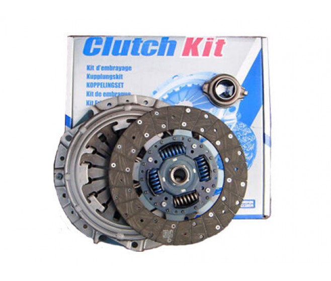 EXEDY 3 PIECE CLUTCH KIT SOLID FLYWHEEL TYPE FOR A MITSUBISHI DELICA SPACE GEAR/CARGO - PE8W