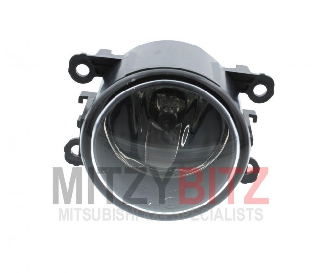 FRONT FOG LAMP FOR A MITSUBISHI L200 - KB4T