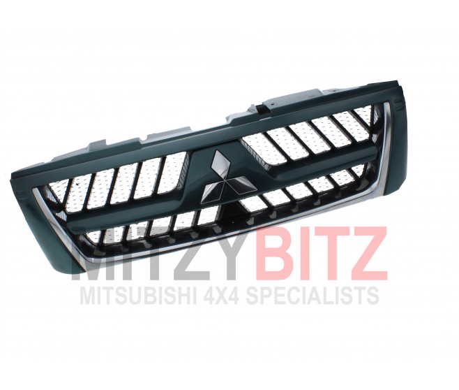 FRONT RADIATOR GRILLE FOR A MITSUBISHI PAJERO - V68W